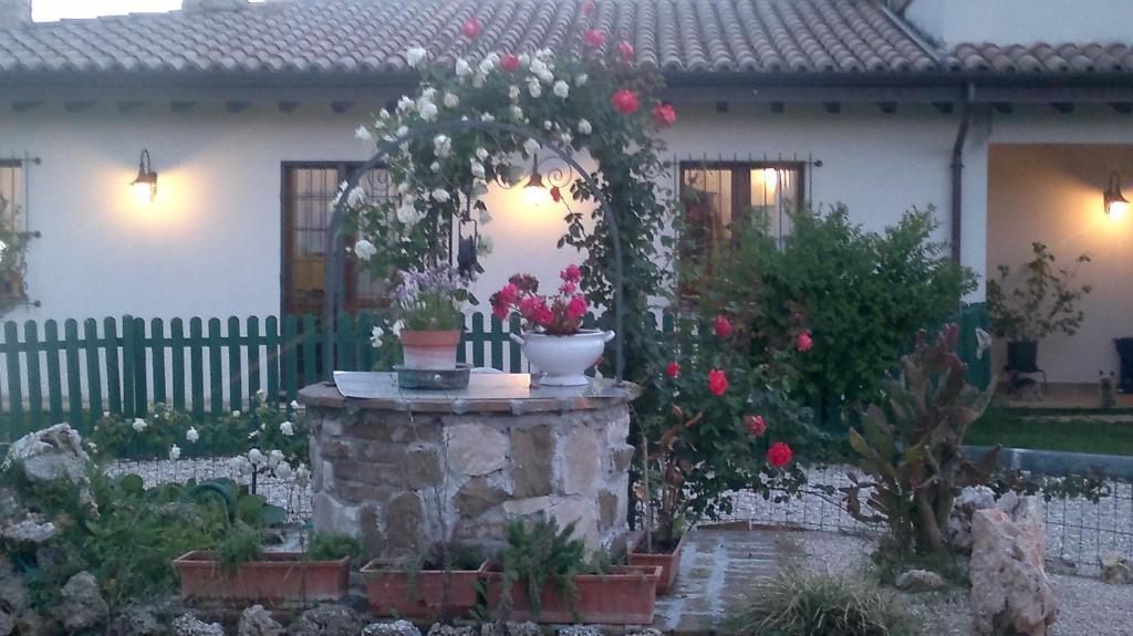 B&B Villa Barbarossa Petrignano Luaran gambar